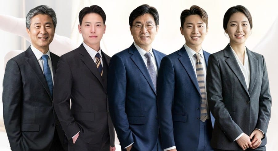 케이엠파트너스 전문 컨설턴트 팀